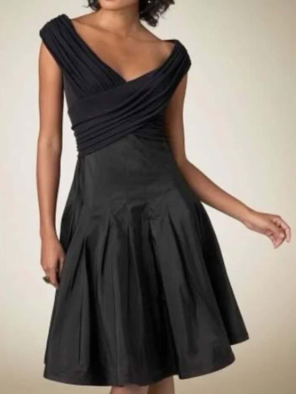 Tadashi Collection Black 100% Silk Ruched Cocktail Dress — Size 10